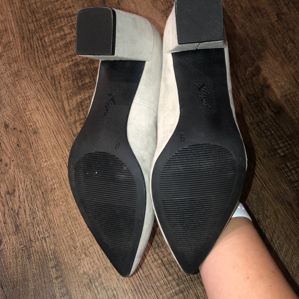 Heels - Picture 3 of 3